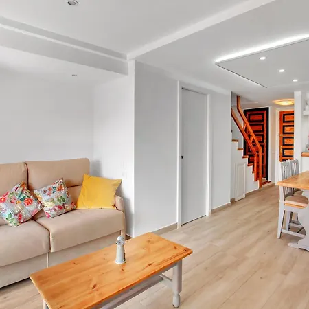 Duplex Renovado Con Piscina Y Wi-fi Junto A La Playa - Es-347-15 Апартаменты *