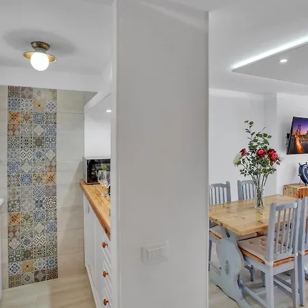 Duplex Renovado Con Piscina Y Wi-fi Junto A La Playa - Es-347-15 شقة